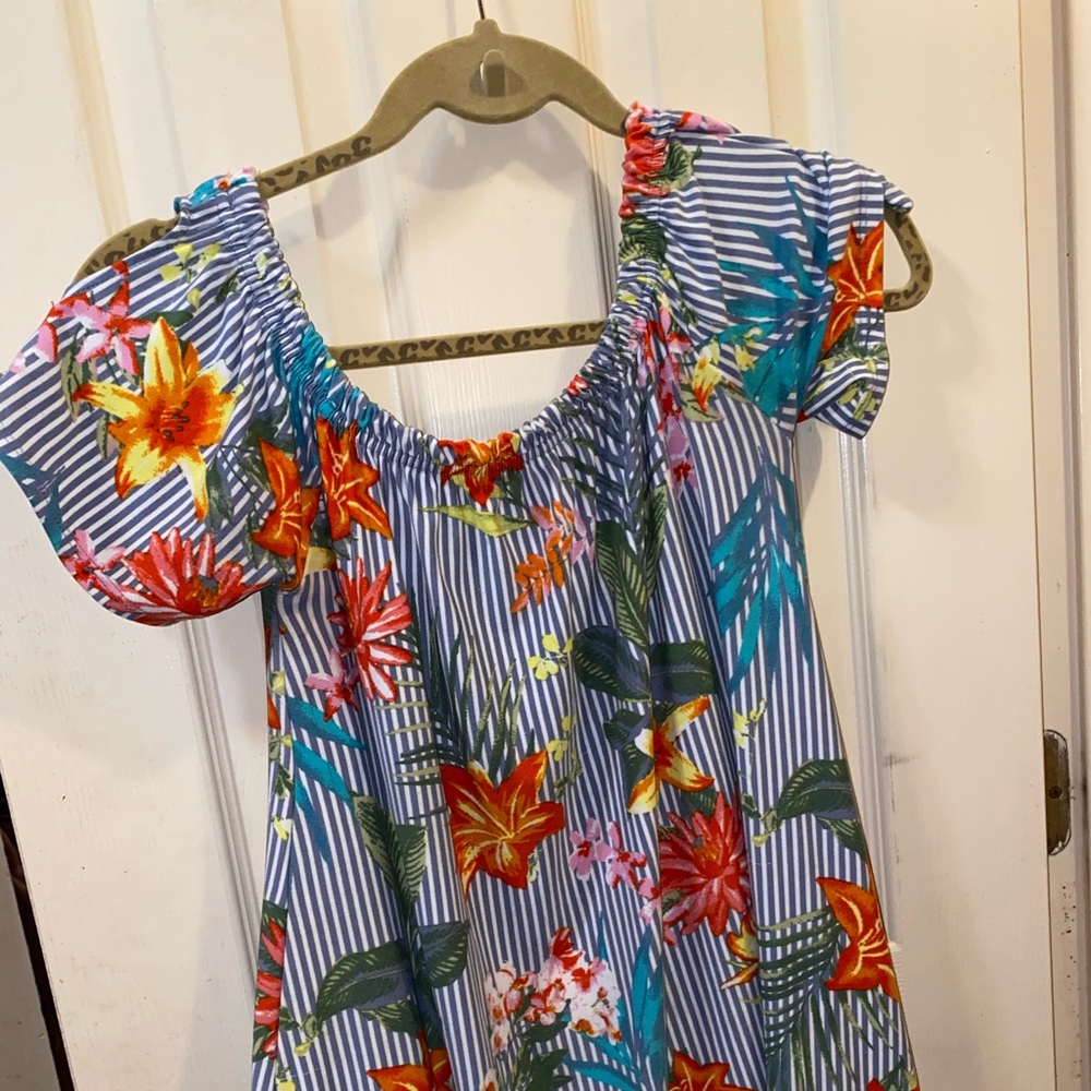 Striped off the should Derek Heart dress